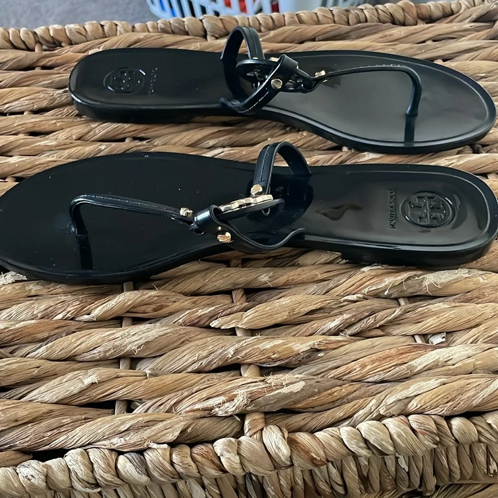 Tory Burch Mini Miller Jelly Thong Sandal - Picture 5 of 7